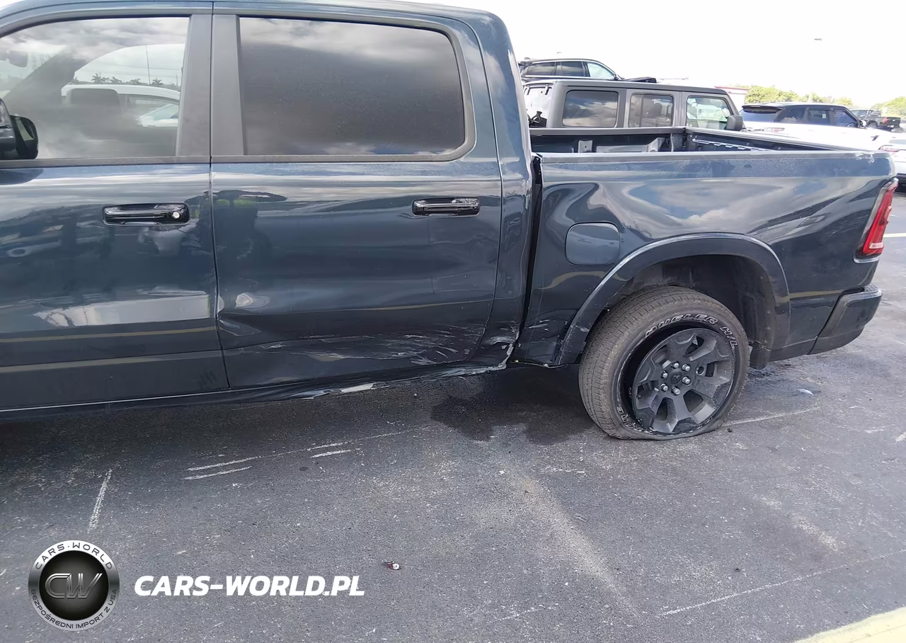 2026 Ram 1500 Big Horn 4X4 5'7 Box VIN:1C6SRFFT6TN187102 - 6