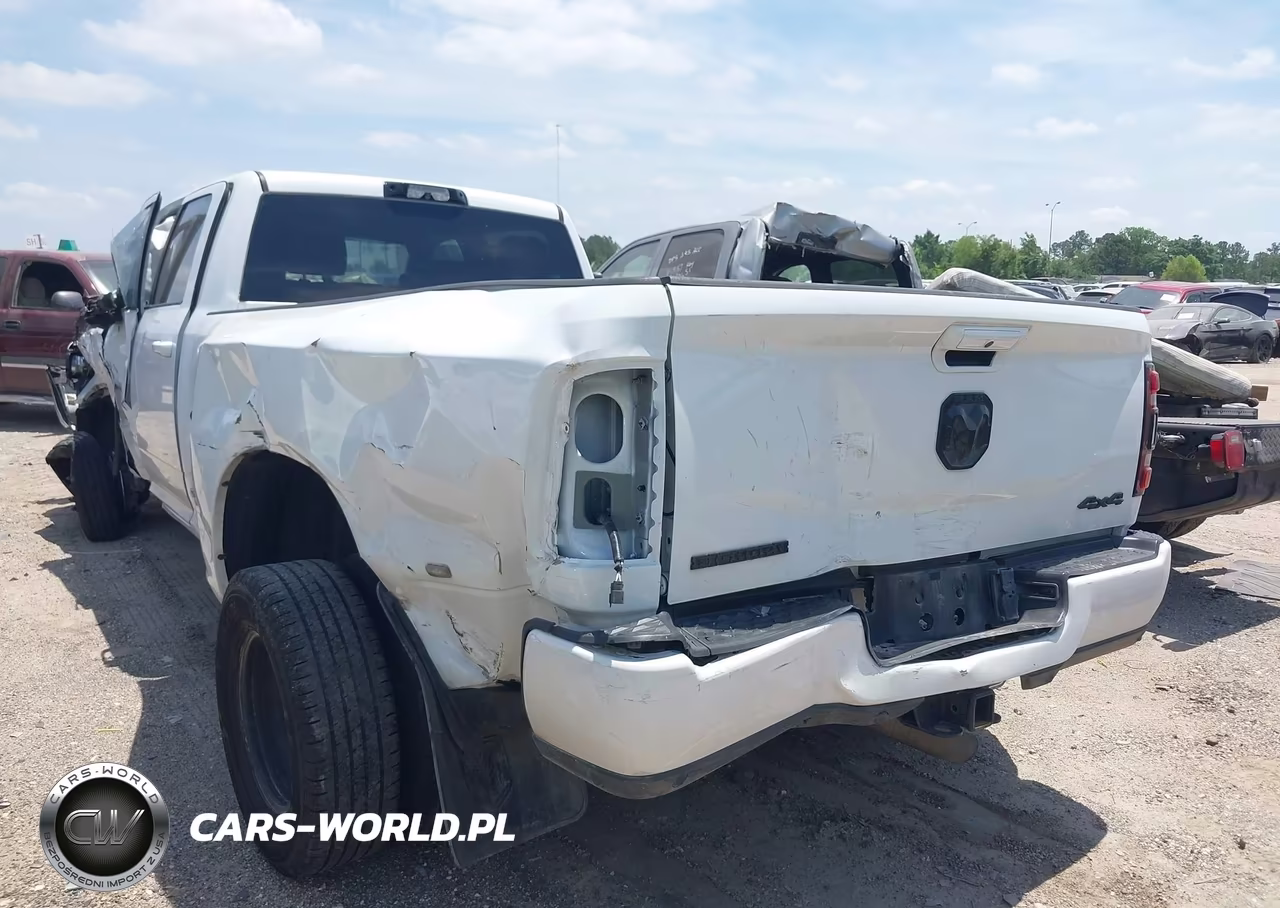 2024 Ram 3500 VIN:3C63RRHLXRG231722 - 3