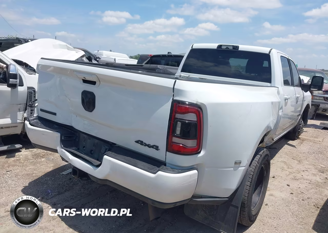 2024 Ram 3500 VIN:3C63RRHLXRG231722 - 4