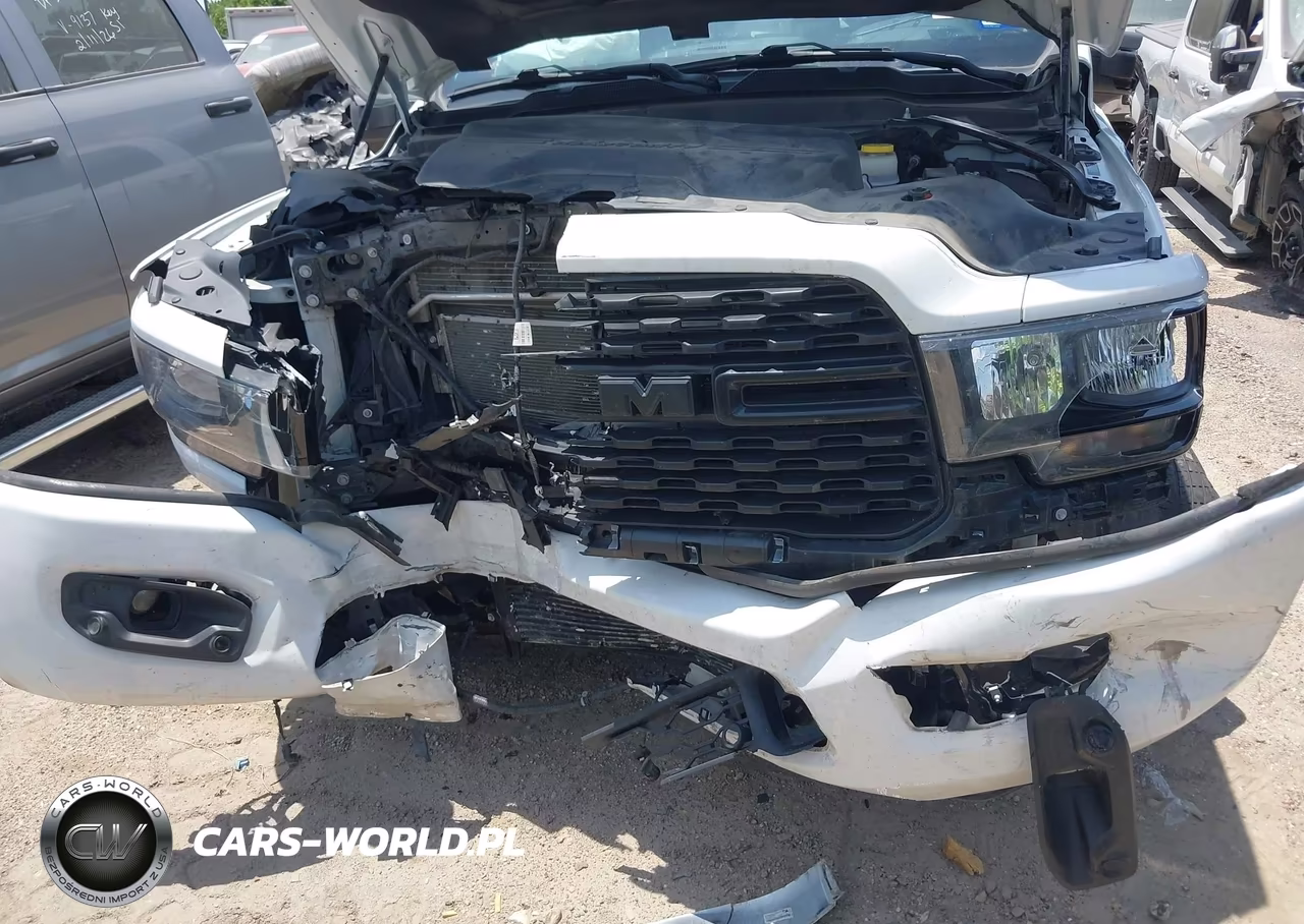2024 Ram 3500 VIN:3C63RRHLXRG231722 - 6