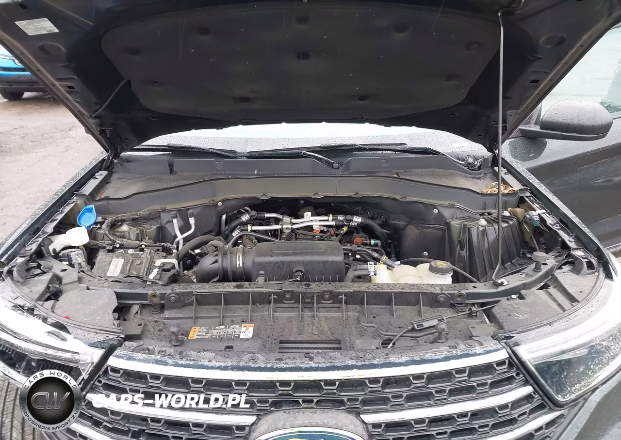 2022 Ford Explorer Xlt VIN:1FMSK8DH8NGC09725 - 10