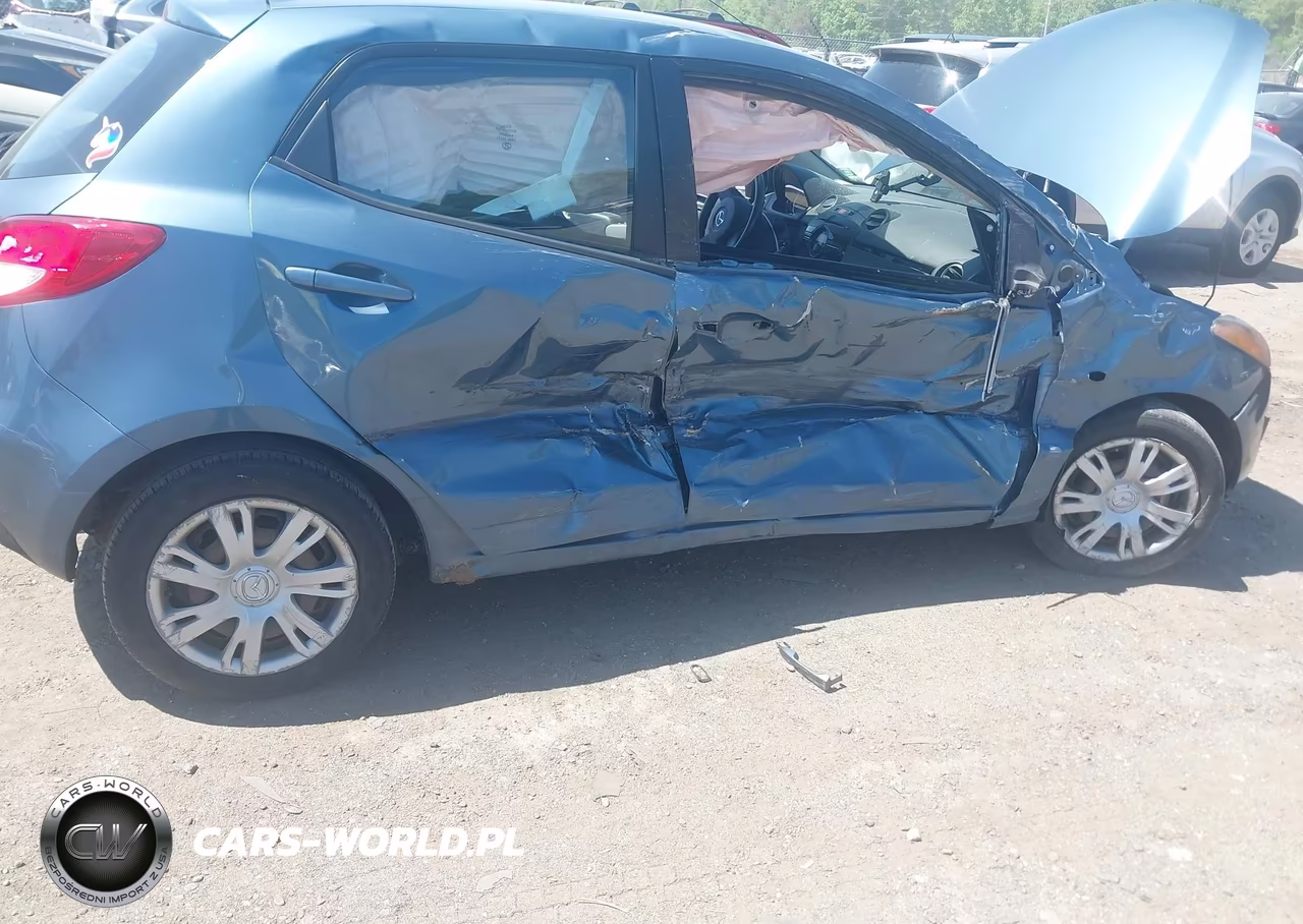 2014 Mazda Mazda2 Sport VIN:JM1DE1KZ0E0181354 - 6