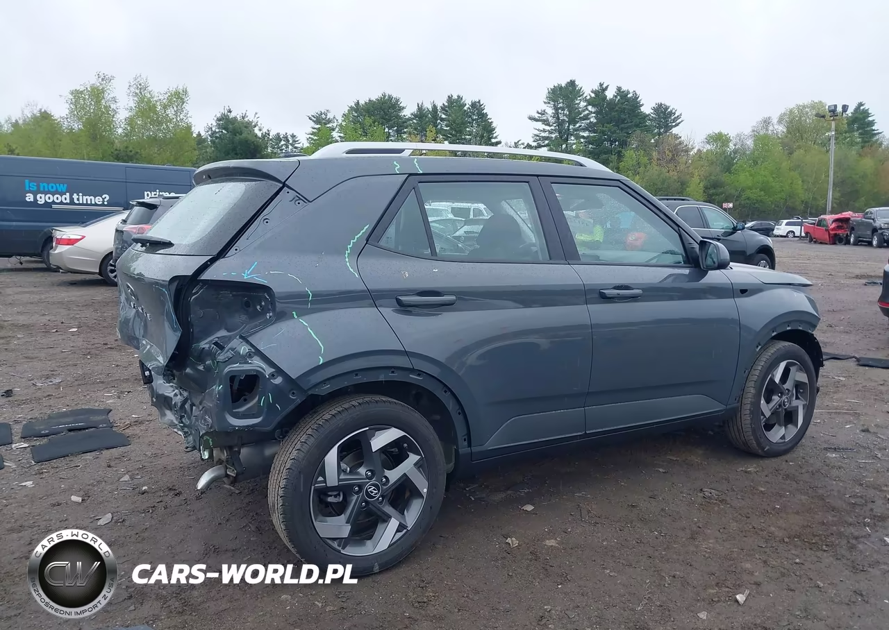 2026 Hyundai Venue Sel VIN:KMHRC8A32TU419174 - 4