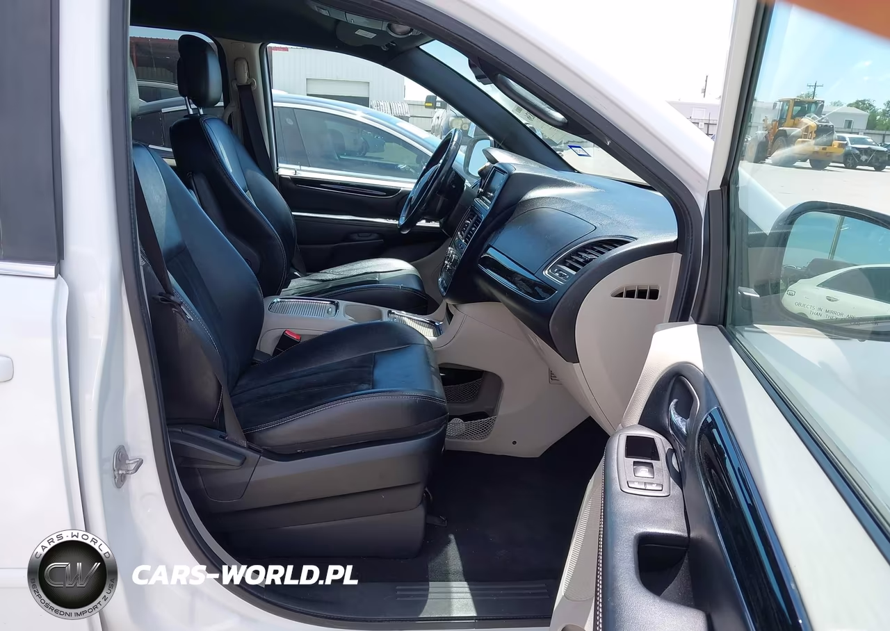 2017 Dodge Grand Caravan Sxt VIN:2C4RDGCG3HR773995 - 5