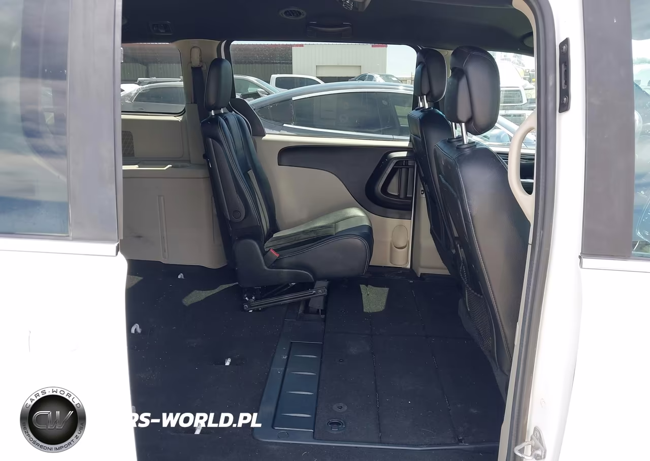 2017 Dodge Grand Caravan Sxt VIN:2C4RDGCG3HR773995 - 8