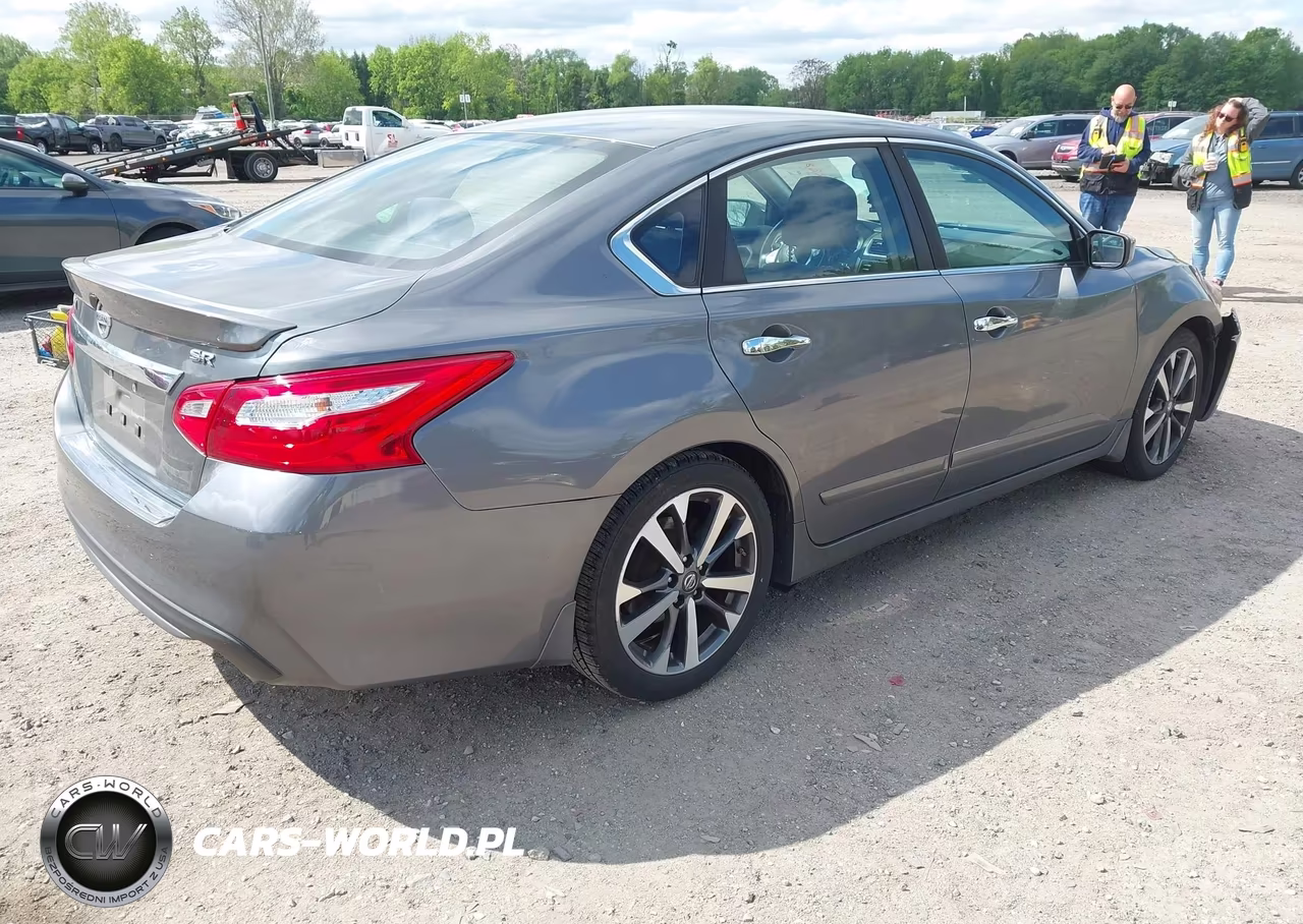 2016 Nissan Altima 2.5 Sr VIN:1N4AL3AP2GC204273 - 4