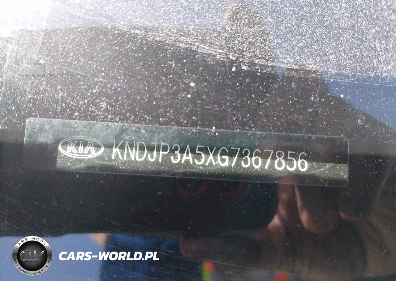 2016 Kia Soul + VIN:KNDJP3A5XG7367856 - 12