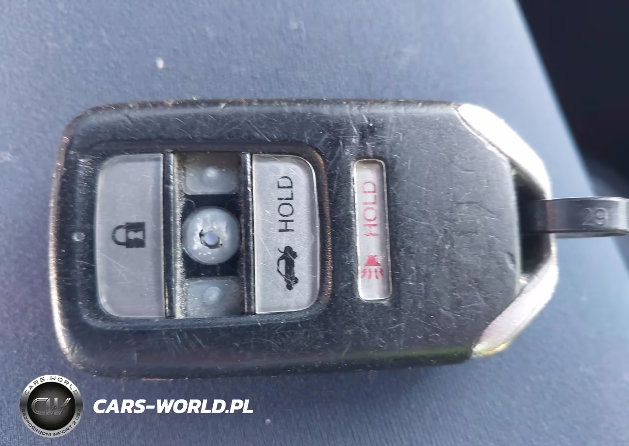 2018 Honda Accord Sport VIN:1HGCV1F33JA019175 - 11