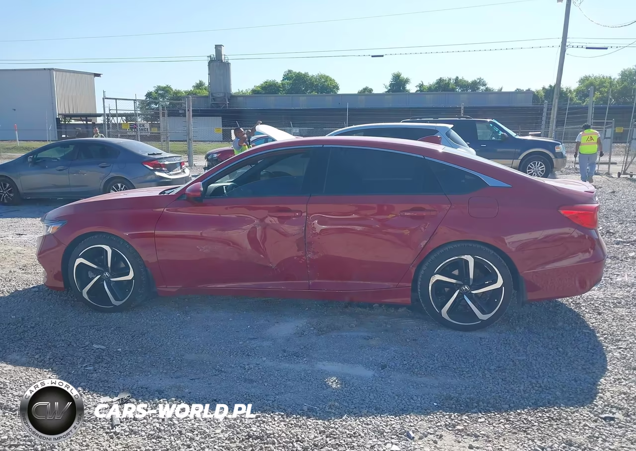 2018 Honda Accord Sport VIN:1HGCV1F33JA019175 - 14