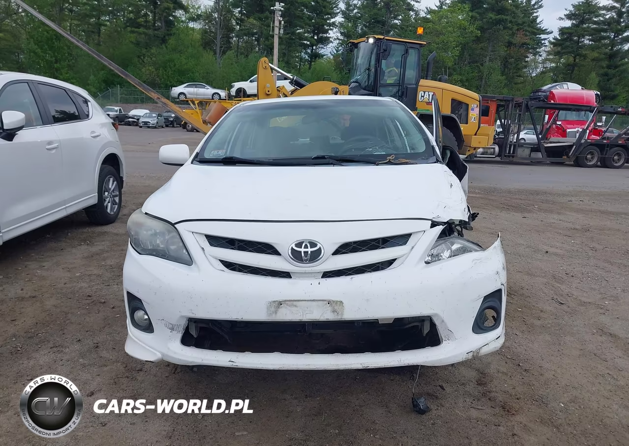 2012 Toyota Corolla S VIN:2T1BU4EE2CC811690 - 13