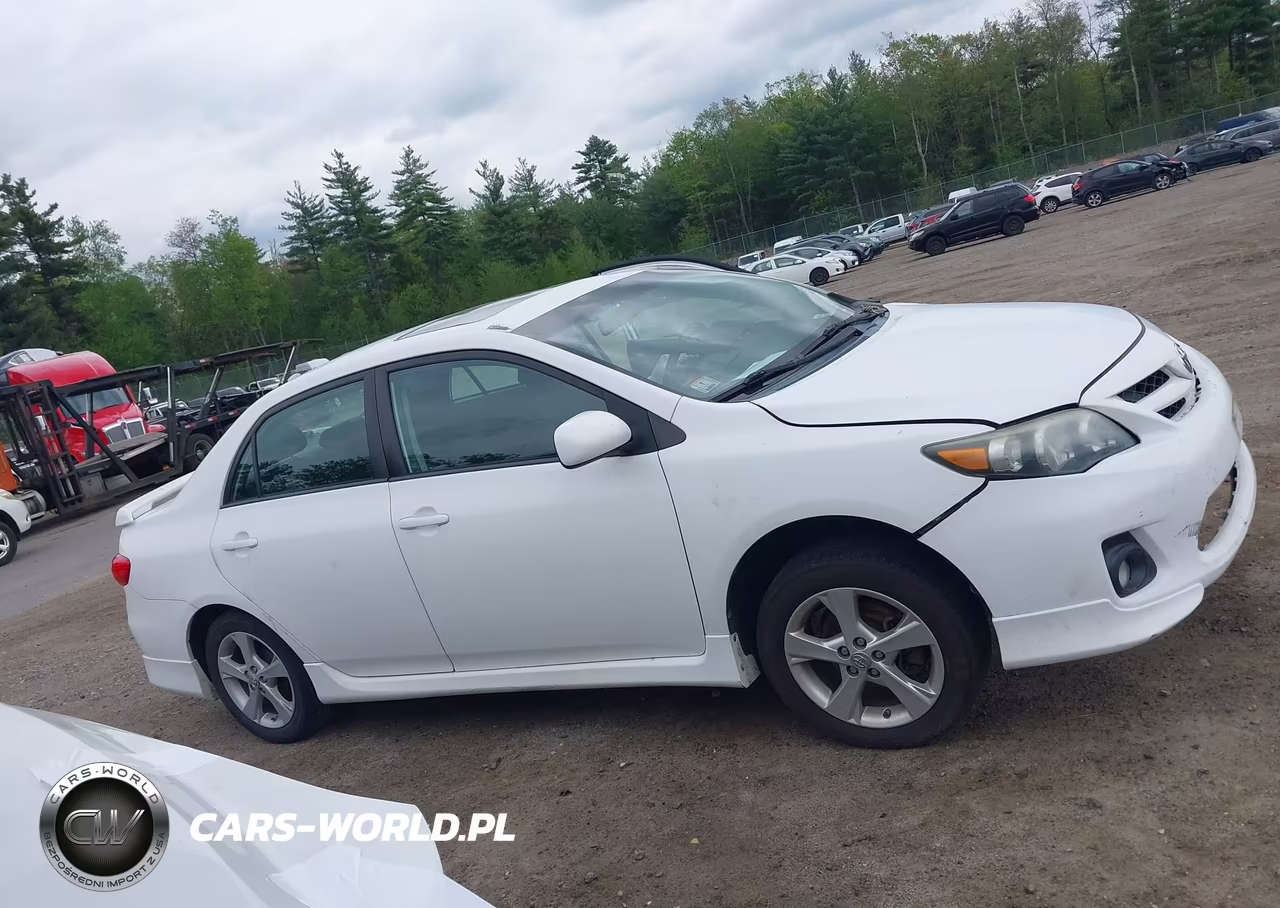 2012 Toyota Corolla S VIN:2T1BU4EE2CC811690 - 14