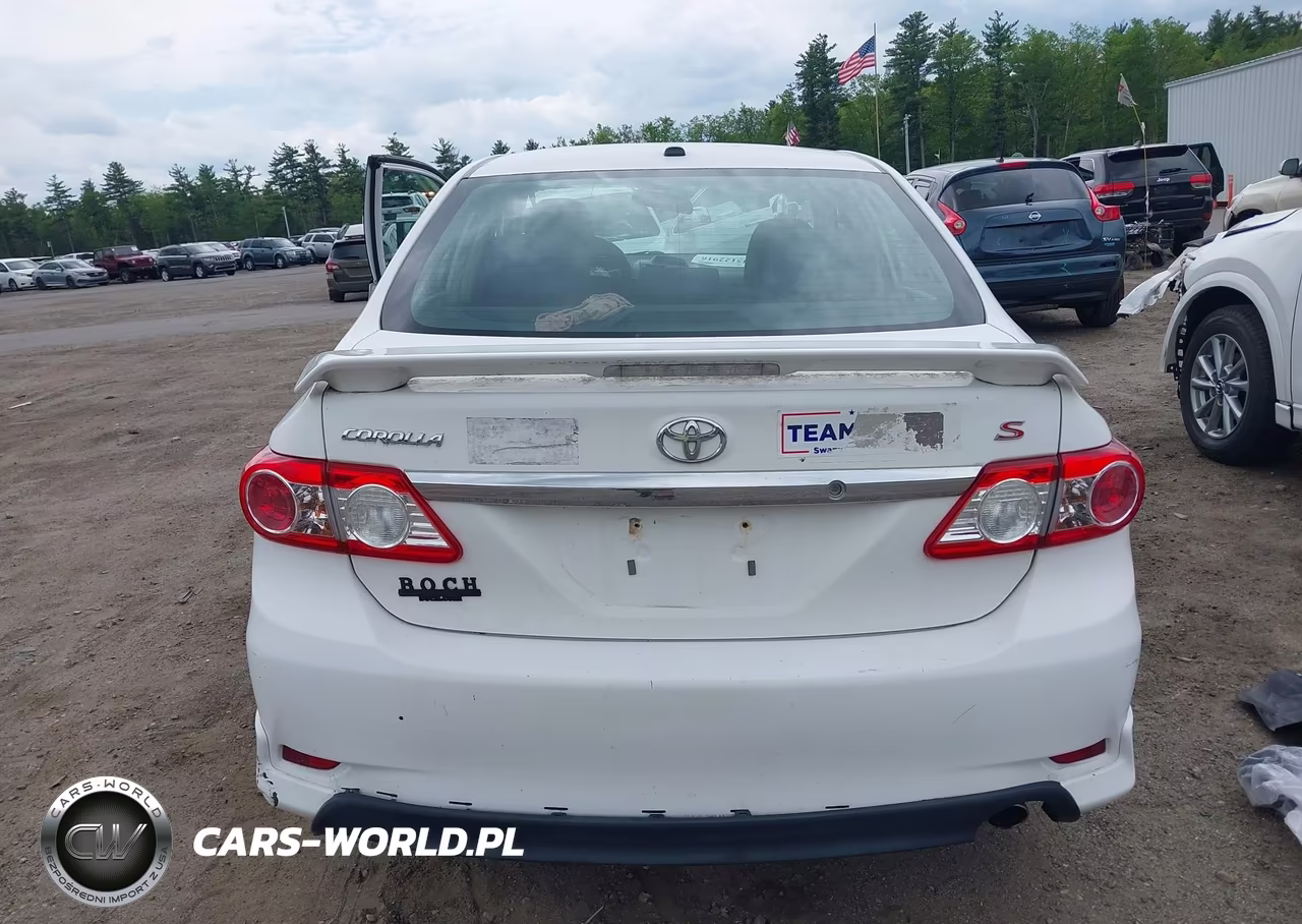 2012 Toyota Corolla S VIN:2T1BU4EE2CC811690 - 17