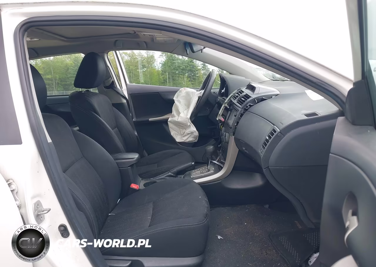 2012 Toyota Corolla S VIN:2T1BU4EE2CC811690 - 5