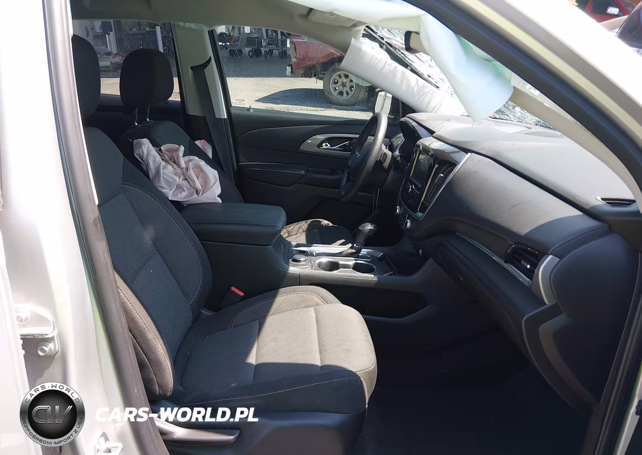 2019 Chevrolet Traverse Ls VIN:1GNERFKW4KJ296399 - 5