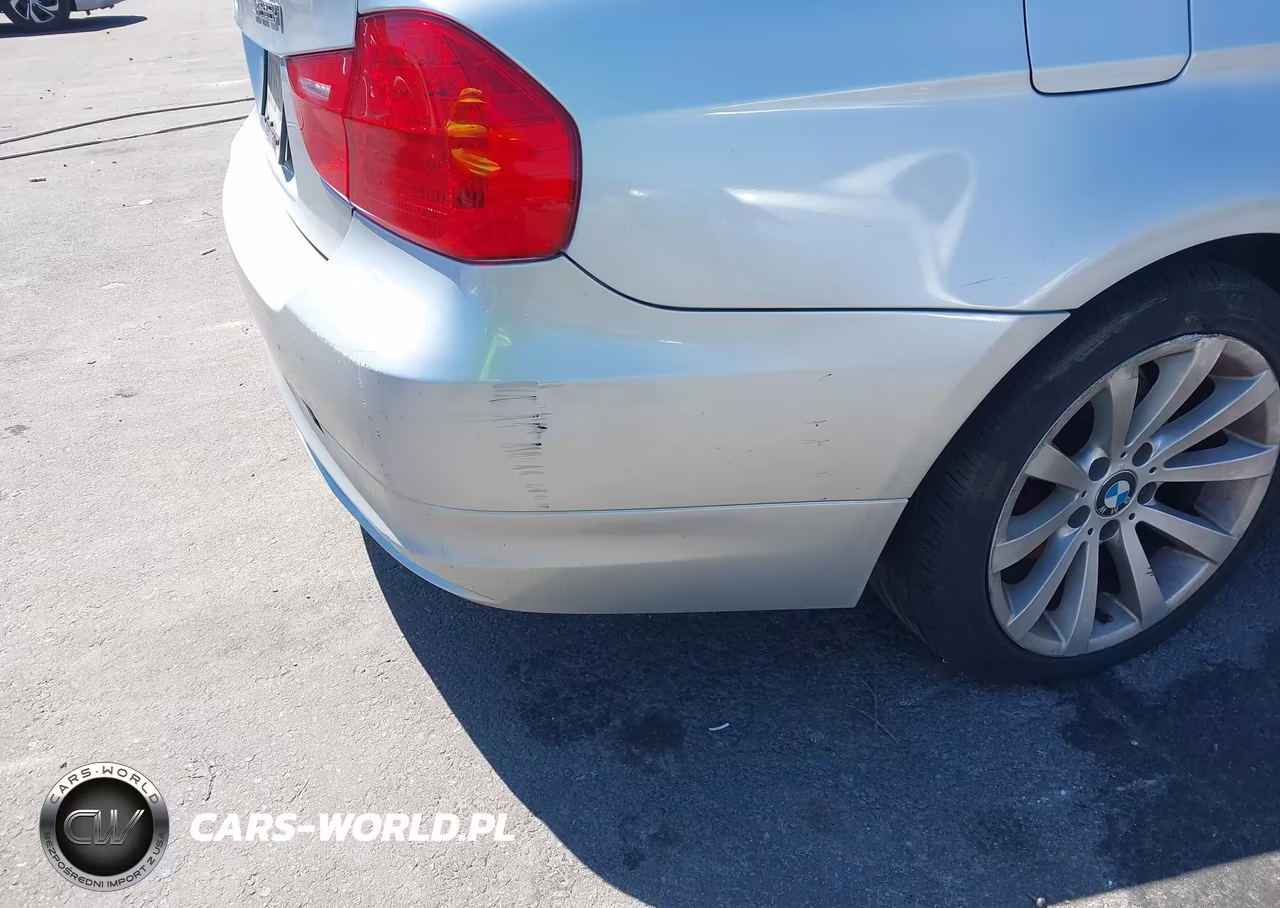 2011 BMW 328I VIN:WBAPH7C50BA802422 - 12