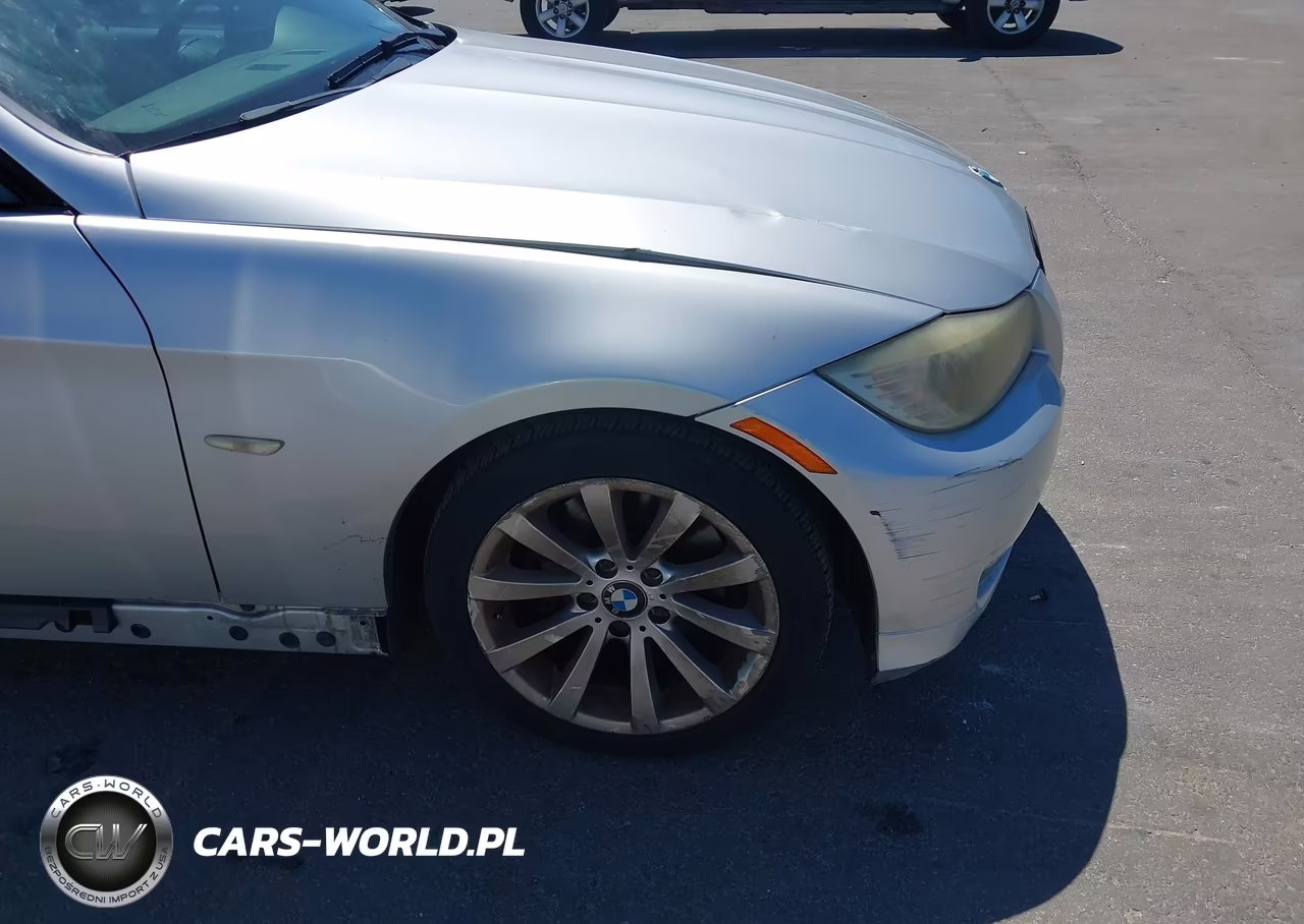 2011 BMW 328I VIN:WBAPH7C50BA802422 - 15