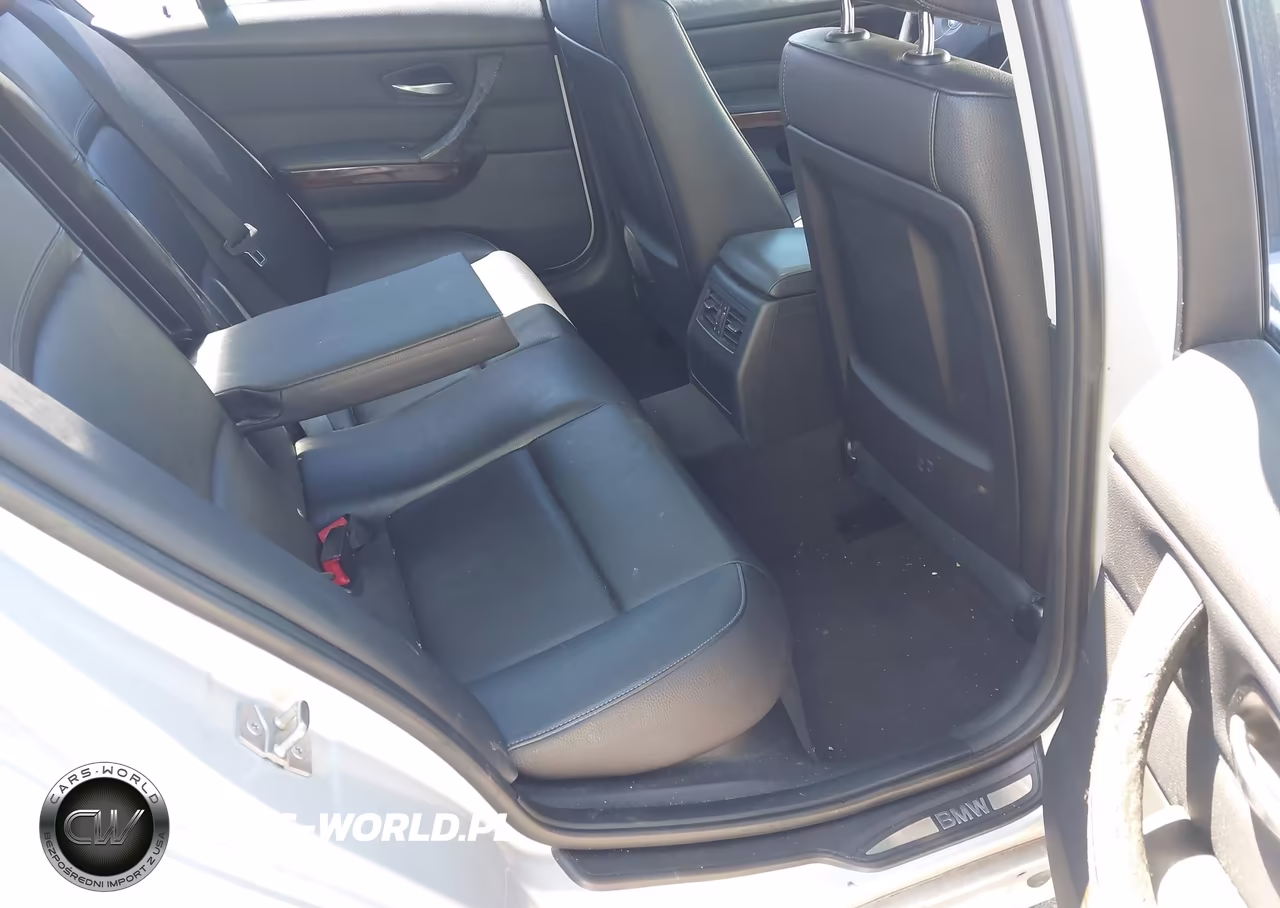 2011 BMW 328I VIN:WBAPH7C50BA802422 - 8