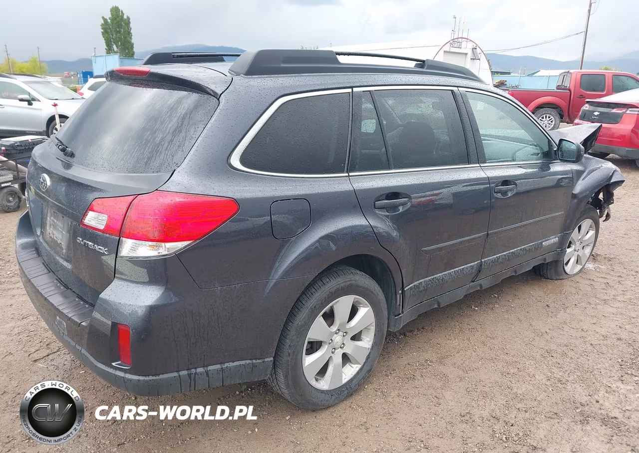 2012 Subaru Outback 2.5I Premium VIN:4S4BRCBC2C3258168 - 4