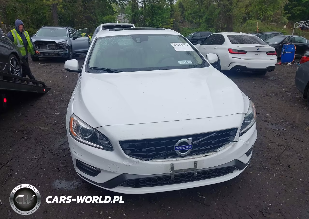 2018 Volvo S60 T5 Dynamic VIN:YV140MTL5J2462634 - 12