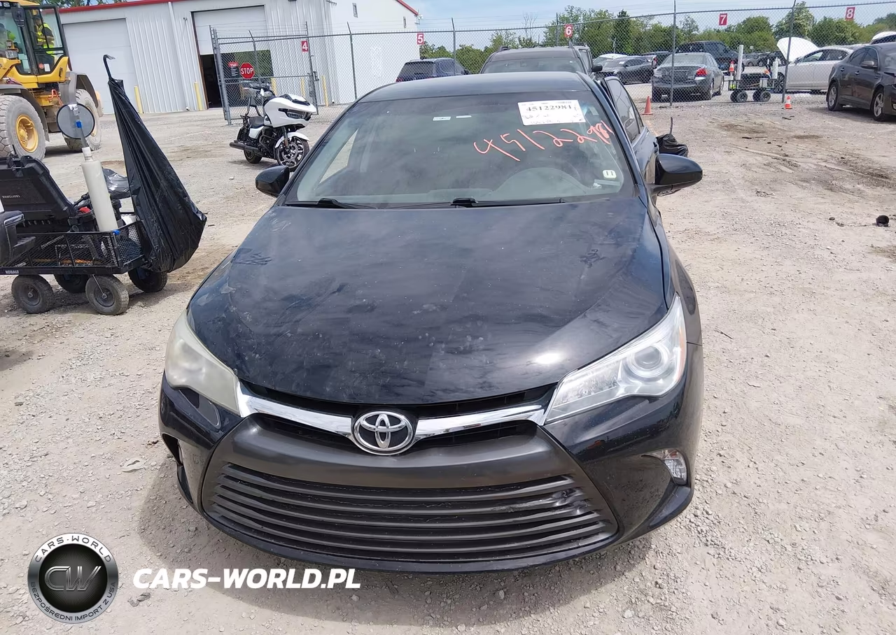 2017 Toyota Camry Le VIN:4T1BF1FK4HU342122 - 12