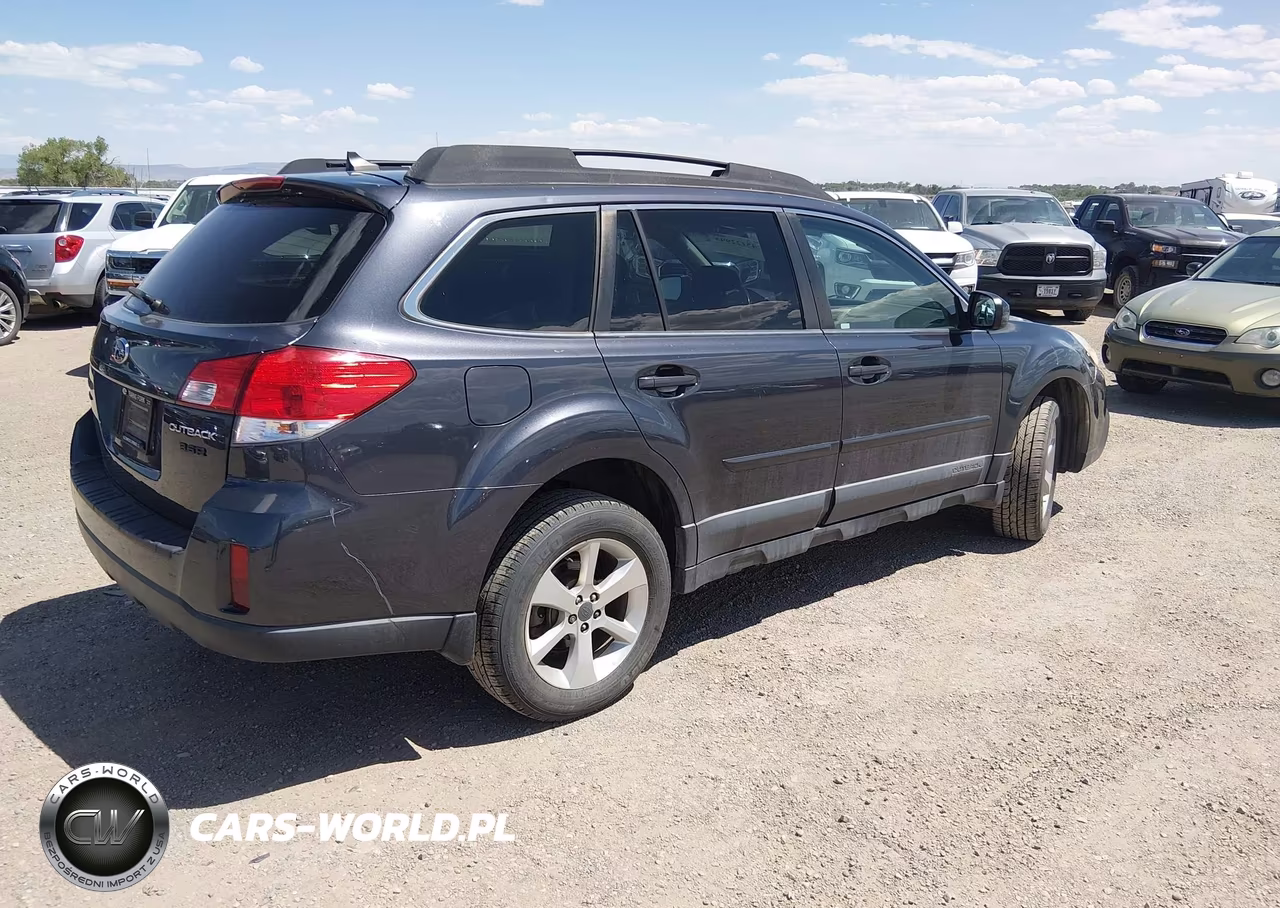 2013 Subaru Outback 3.6R Limited VIN:4S4BRDJC2D2254037 - 4