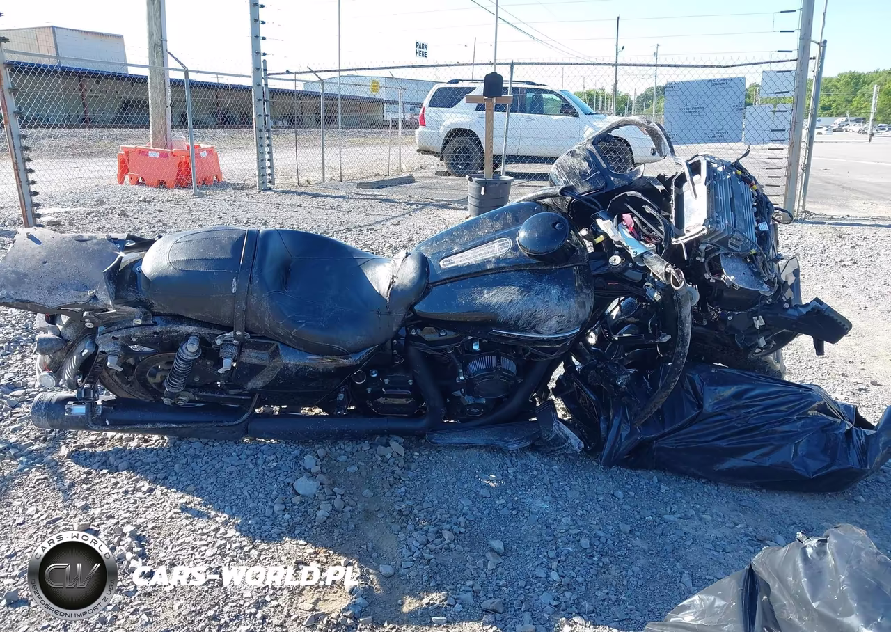 2019 Harley-Davidson Fltrxs VIN:1HD1KTP10KB662620 - 12