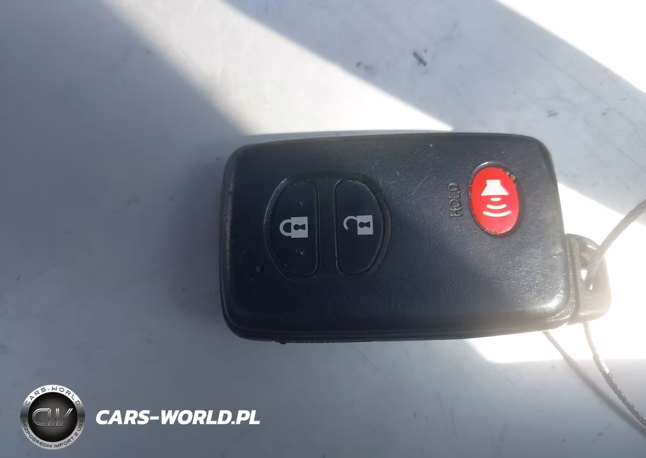 2014 Toyota Prius Plug-In VIN:JTDKN3DP9E3061937 - 11