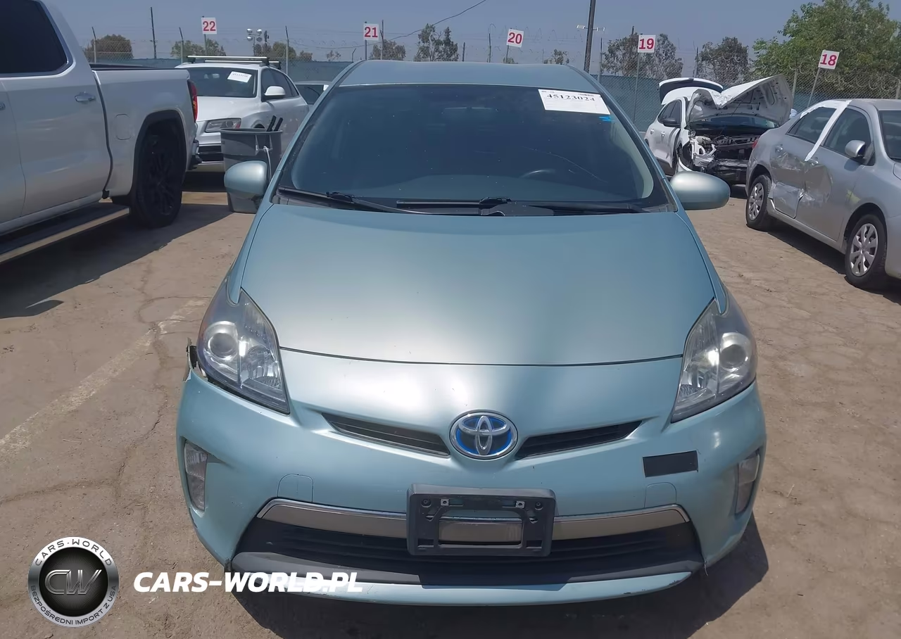 2014 Toyota Prius Plug-In VIN:JTDKN3DP9E3061937 - 12