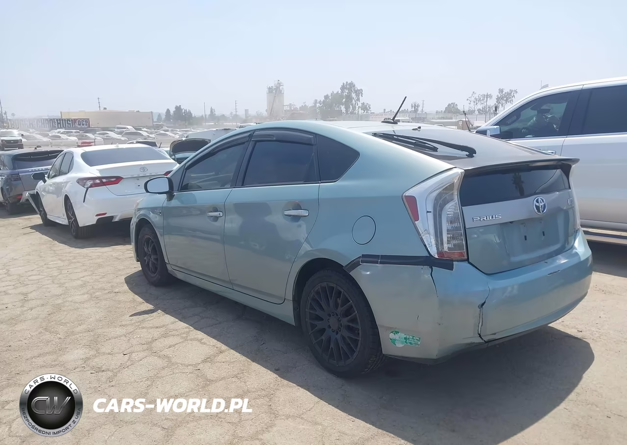 2014 Toyota Prius Plug-In VIN:JTDKN3DP9E3061937 - 3
