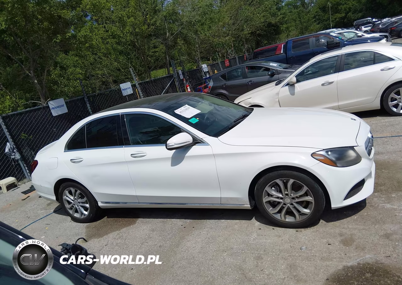 2015 Mercedes-Benz C 300 4Matic VIN:55SWF4KB1FU027568 - 13
