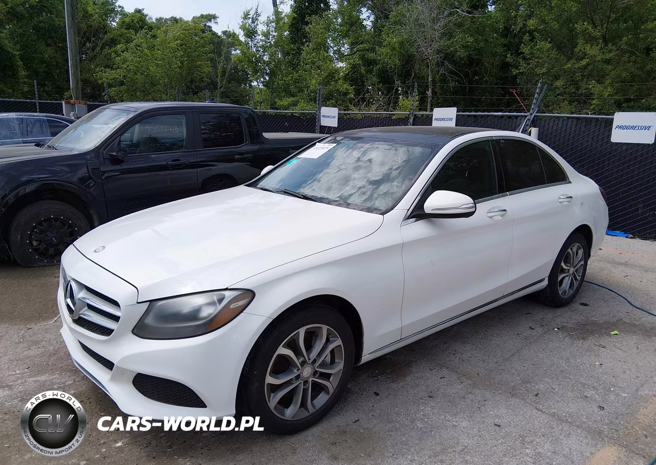 2015 Mercedes-Benz C 300 4Matic VIN:55SWF4KB1FU027568 - 6