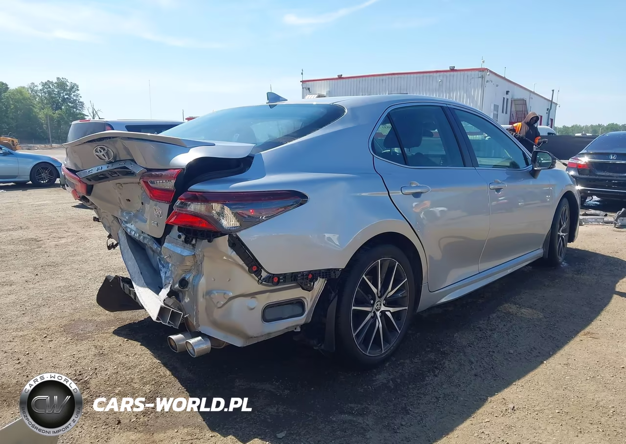 2024 Toyota Camry Se VIN:4T1G11AK3RU913029 - 4
