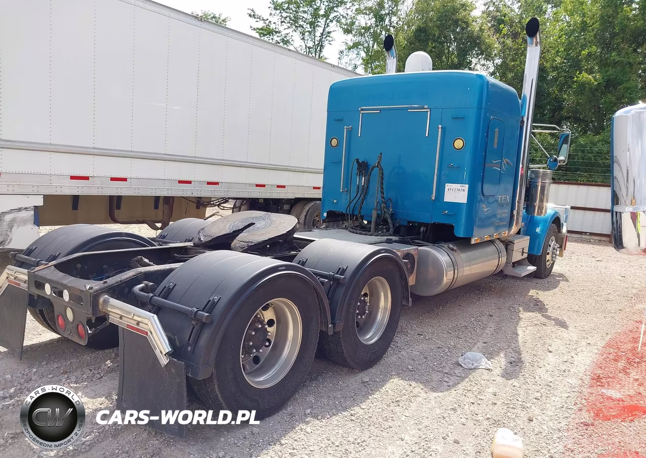 2007 Freightliner Conventional Fld132 Xl Classic VIN:1FUJAPAV27DX66456 - 4