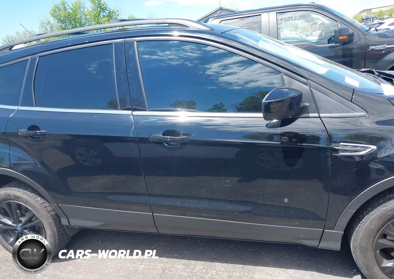 2018 Ford Escape Se VIN:1FMCU9GD0JUD48269 - 13