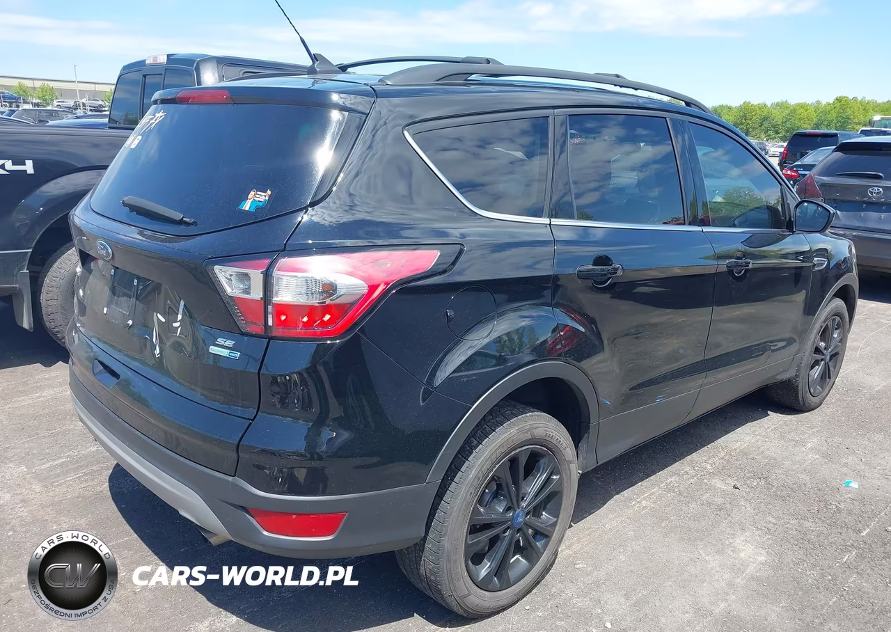 2018 Ford Escape Se VIN:1FMCU9GD0JUD48269 - 4