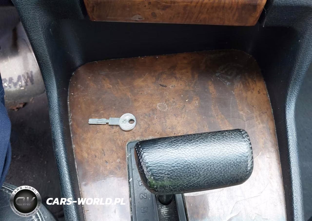 1990 BMW 525 I Automatic VIN:WBAHC2312LBE30891 - 11