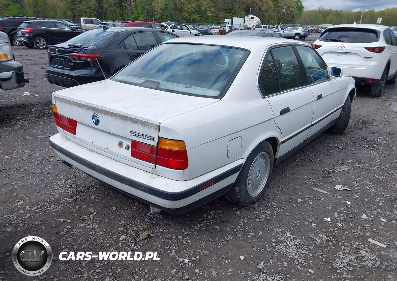 1990 BMW 525 I Automatic VIN:WBAHC2312LBE30891 - 4