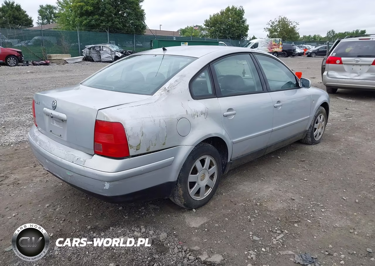 2000 Volkswagen Passat Gls VIN:WVWMA23B6YP224996 - 4