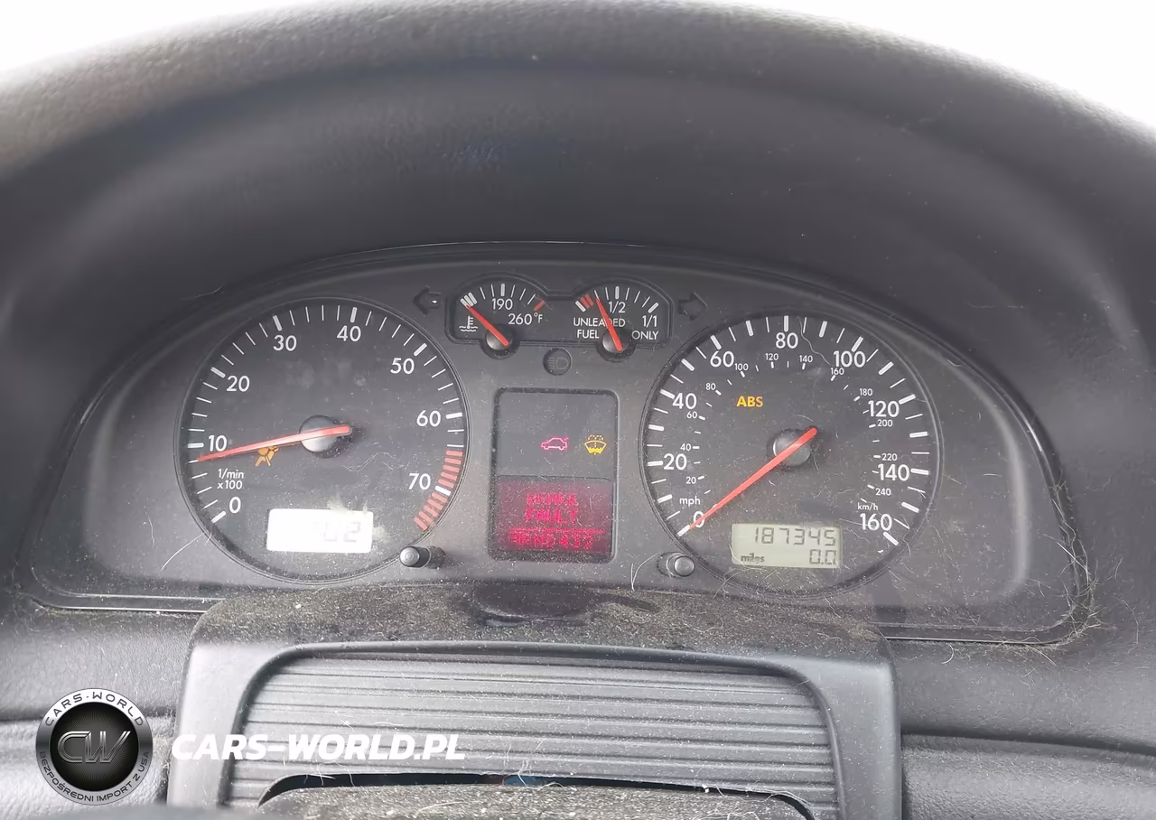 2000 Volkswagen Passat Gls VIN:WVWMA23B6YP224996 - 7