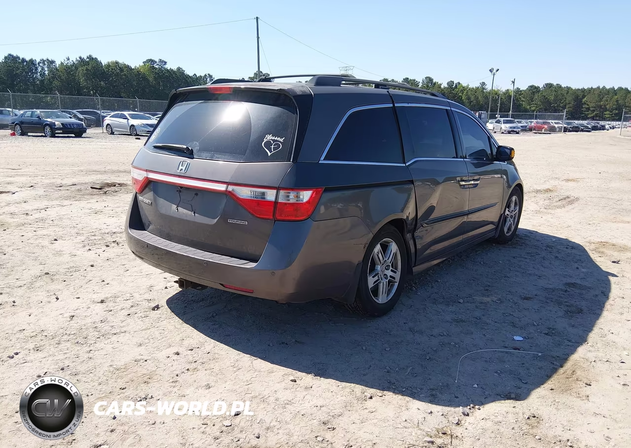 2012 Honda Odyssey Touring-Touring Elite VIN:5FNRL5H91CB028555 - 4