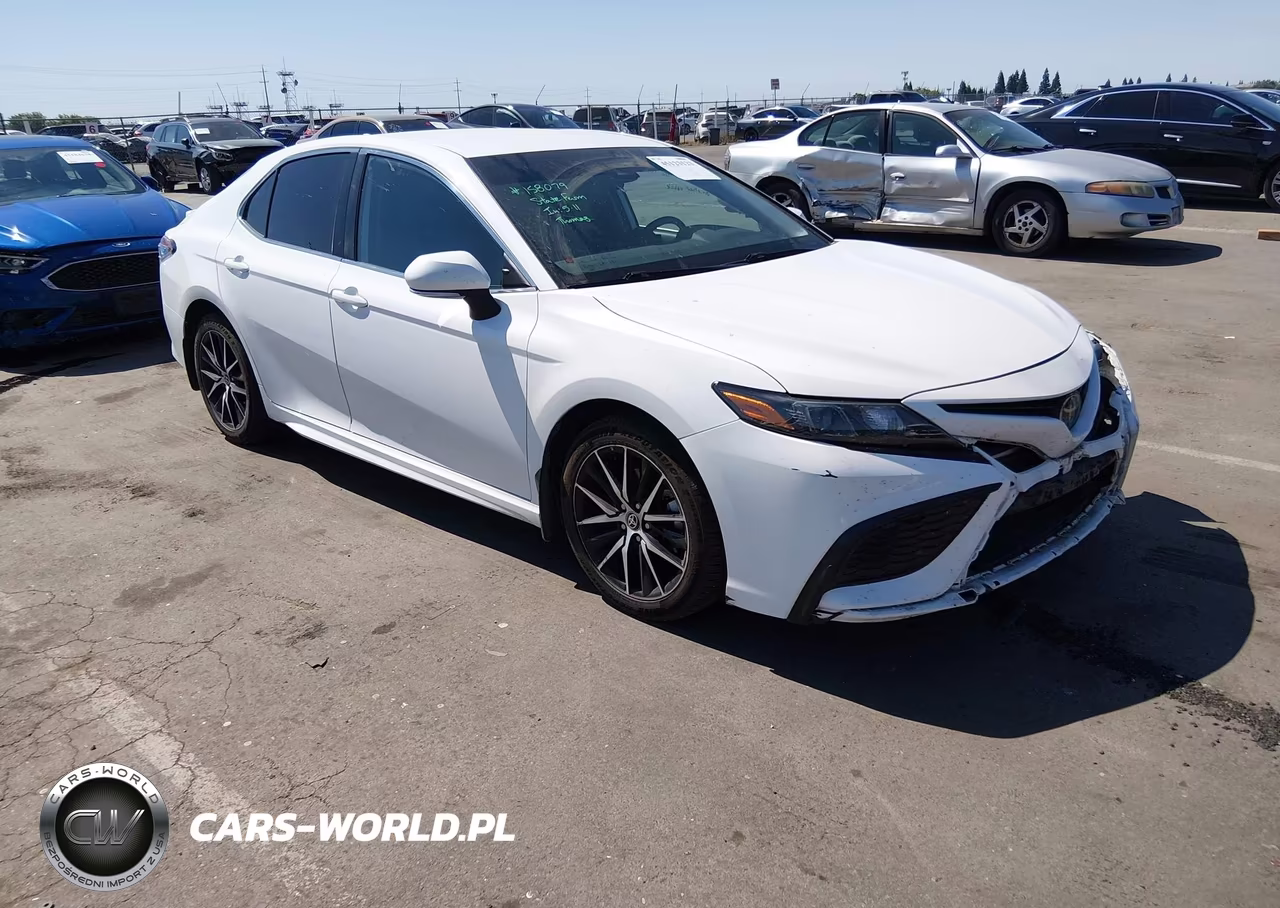 2023 Toyota Camry Se – zdjęcie 1 z 18