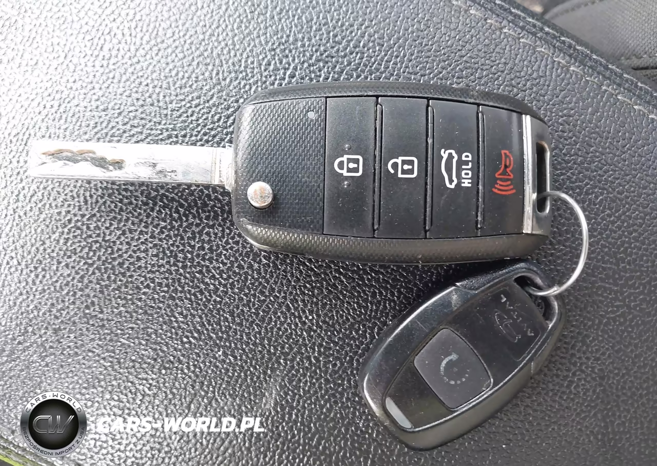 2018 Kia Optima Lx VIN:5XXGT4L32JG190015 - 11