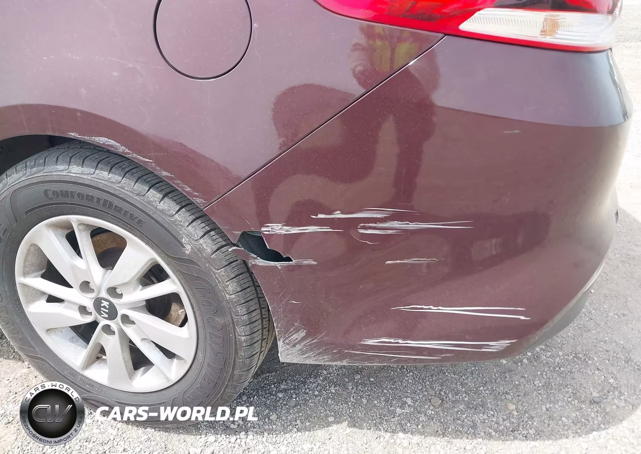 2018 Kia Optima Lx VIN:5XXGT4L32JG190015 - 17