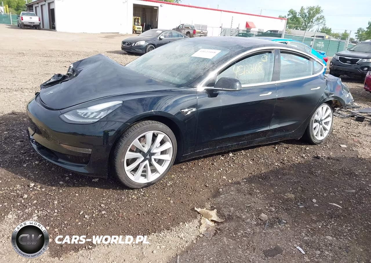 2018 Tesla Model 3 Long Range-Mid Range VIN:5YJ3E1EAXJF122759 - 2
