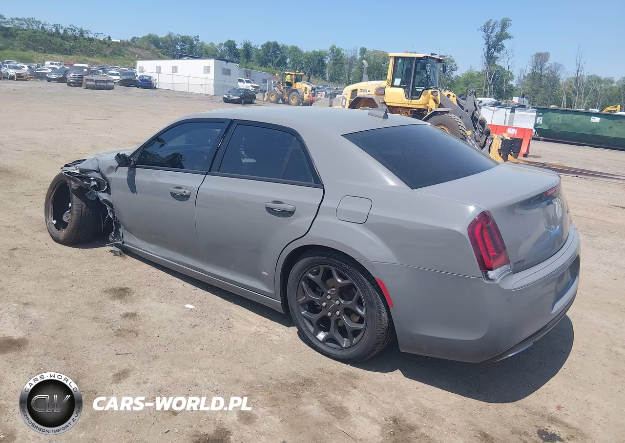 2019 Chrysler 300 300S Awd VIN:2C3CCAGG7KH569346 - 3