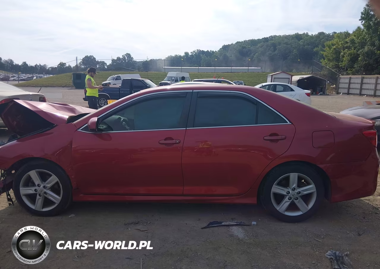 2013 Toyota Camry Se VIN:4T1BF1FK1DU652965 - 15