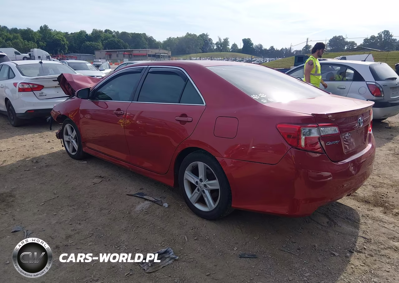 2013 Toyota Camry Se VIN:4T1BF1FK1DU652965 - 3
