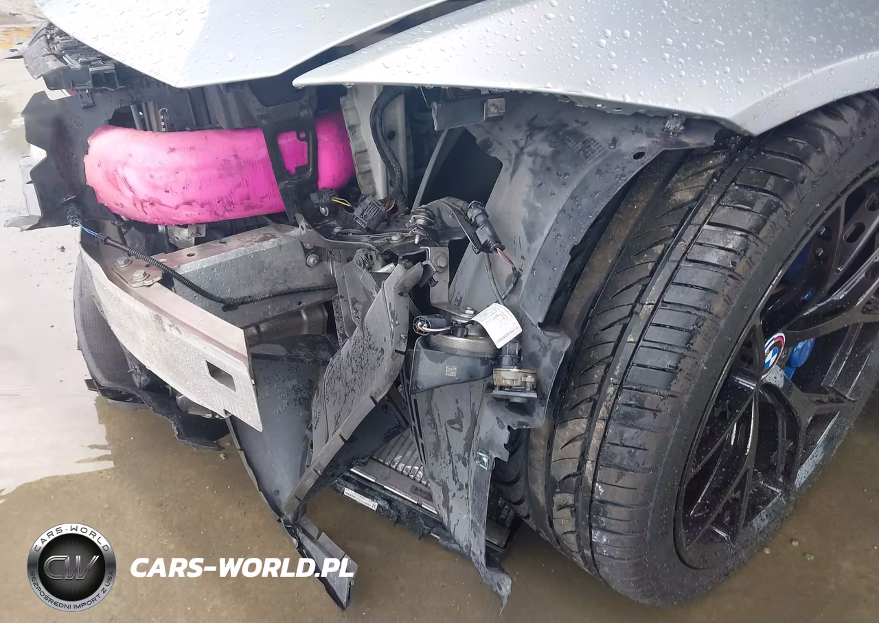 2015 BMW M4 VIN:WBS3R9C5XFK334217 - 19