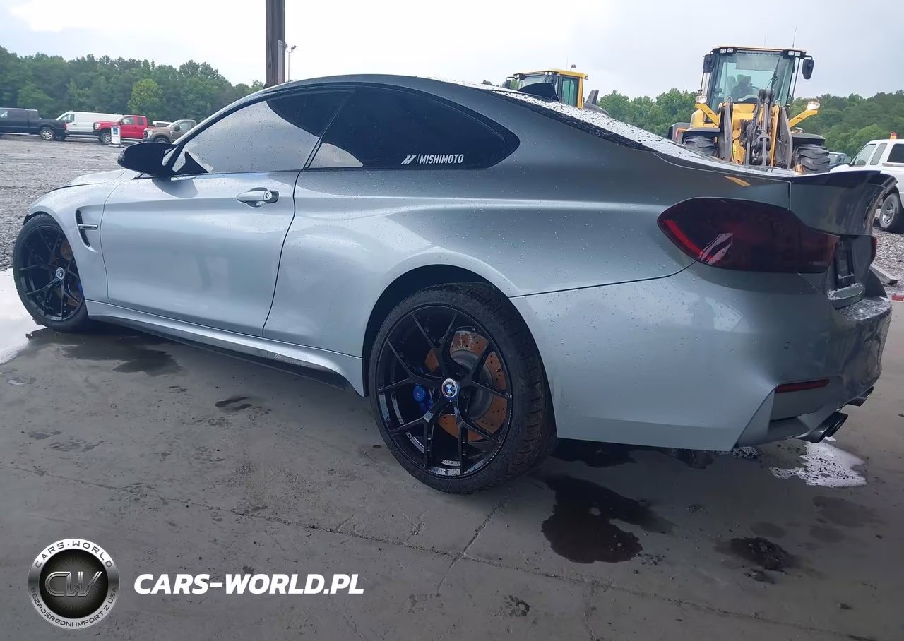 2015 BMW M4 VIN:WBS3R9C5XFK334217 - 3