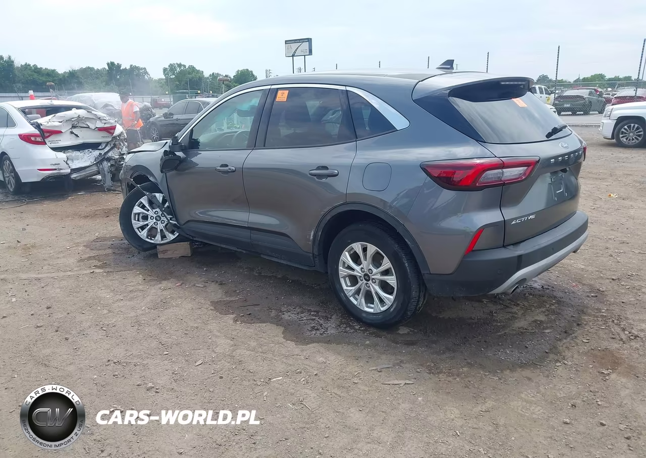 2023 Ford Escape Active VIN:1FMCU0GN1PUB08466 - 3